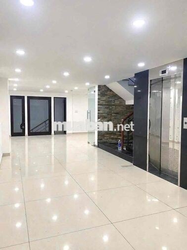 CHO THUÊ NHÀ NGUYÊN CĂN SIÊU RỘNG, THANG MÁY – HỒNG HÀ, TÂN BÌNH