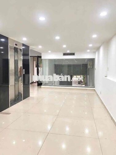 CHO THUÊ NHÀ NGUYÊN CĂN SIÊU RỘNG, THANG MÁY – HỒNG HÀ, TÂN BÌNH