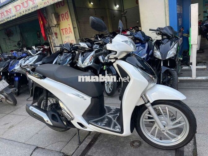 Honda SH 125 2016 Trắng 90% mới