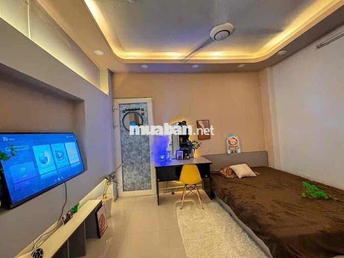 📍Phòng studio tách bếp siêu đẹp ngay khu vực ngã tư Bảy Hiền