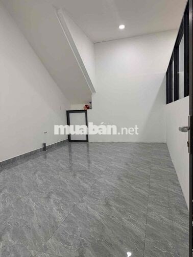 Chính Chủ Cho thuê mặt bằng sàn suốt 100m2 đường số 8 cityland