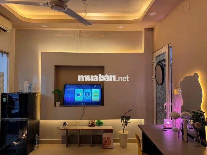 📍Phòng studio tách bếp siêu đẹp ngay khu vực ngã tư Bảy Hiền