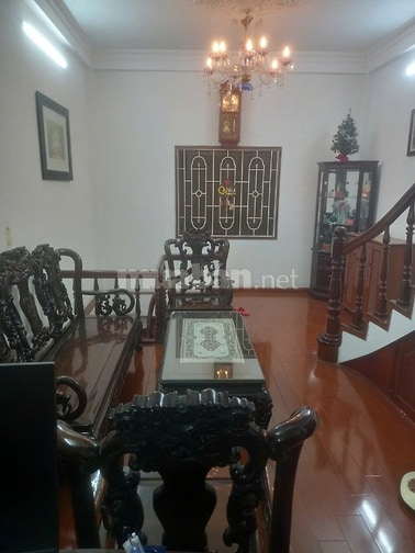 Chính chủ bán nhà cia lô 2 thoáng- Nguyễn chí Thanh Phường Láng-Hn