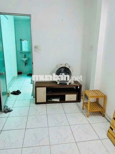 nhà nc hxh full nội thất tr L 2 lầu sth 3pn 3vs CMT8  p13 Q10