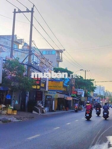 Cho Thuê Mặt Bằng Giá Tốt 11tr/tháng 