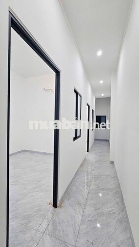 Chính Chủ Bán Nhà Lầu Mới xây Có Hoàn Công Ngay Chợ Tân Mai 2