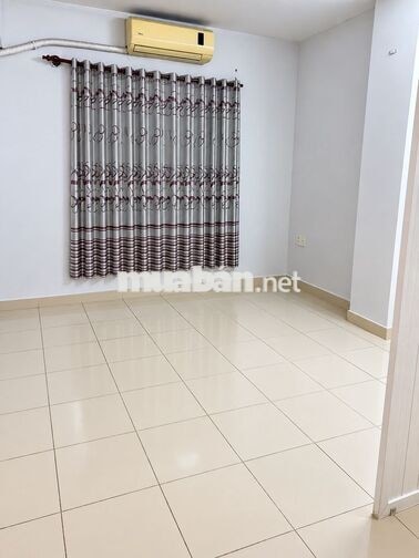 CHO THUÊ CĂN HỘ BÀU CÁT 2 LÔ THANG MÁY 70M² 2PN 2WC 2 MÁY LẠNH – 10 TR