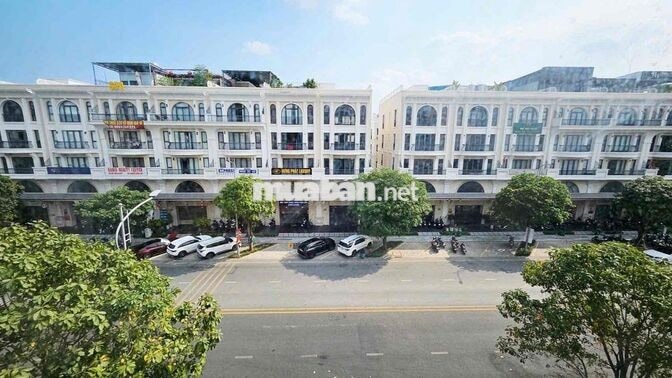 căn 2PN mặt tiền đường đinh Thị Thi