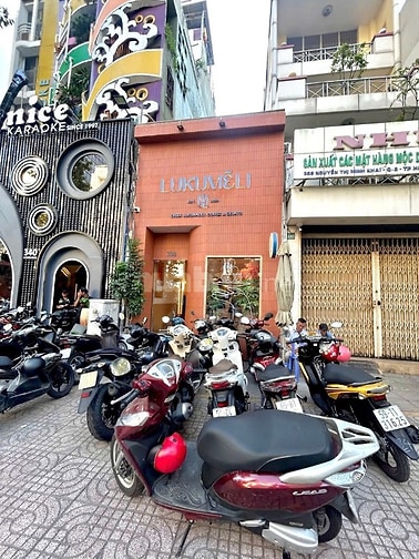 Cho thuê nguyên căn mặt tiền NTMK phường bàn cờ