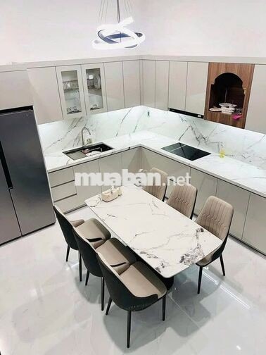 Chủ Ngộp Ngân Hàng Cần Thanh Lý  Nhà Lầu Mới Xây Gần KDL Bửu Long