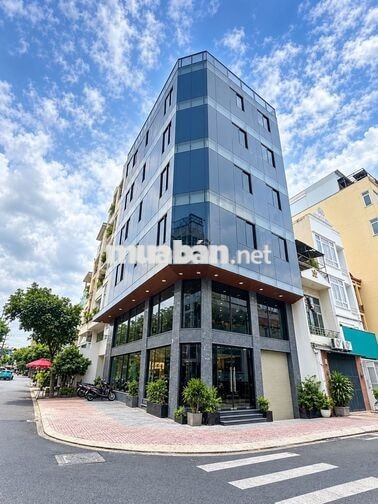 SIÊU PHẨM GÓC 2MT K300 - 42G Nguyễn Minh Hoàng, P.12,TB, Có hầm, PCCC