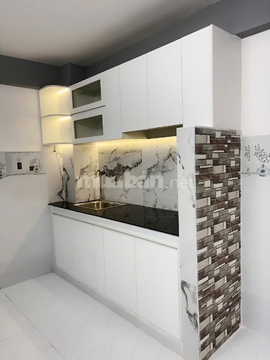 Chính chủ cho thuê nhà hẻm đường 3/2 Q11 - 130m2 - 4pn
