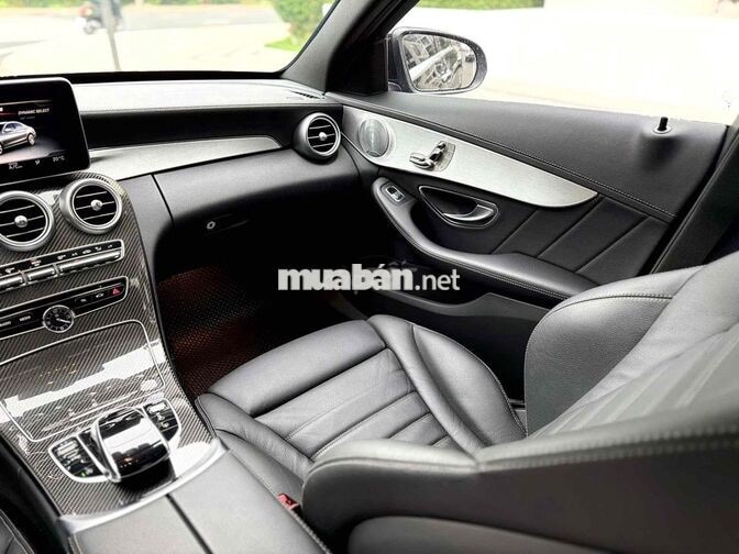 Mercedes C300 AMG 2017 - 57.000km ( zin )