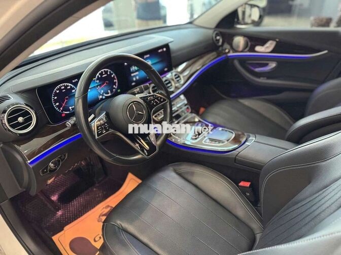 Mercedes-Benz E200 Exclusive V1 2022 Cực Đẹp