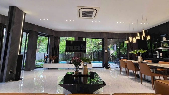 GIẢM SÂU : Bán gấp căn Biệt Thự đơn lập Phú Mỹ Hưng 391m nhà đẹp