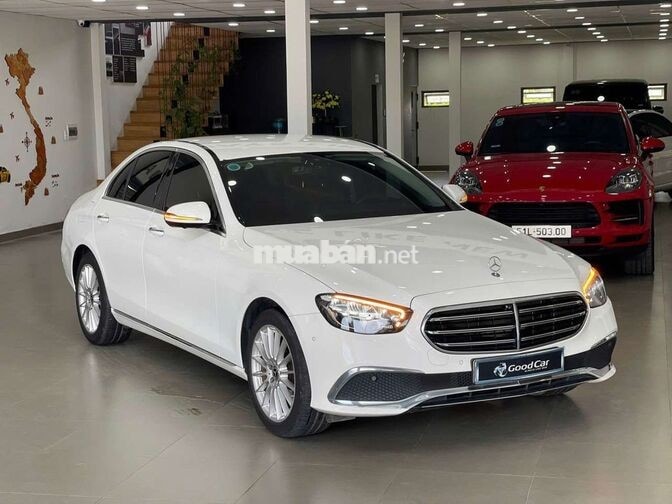 Mercedes-Benz E200 Exclusive V1 2022 Cực Đẹp