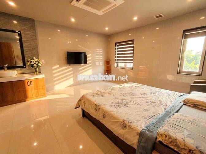 304 CHO THUÊ TOWNHOUSE 3 TẦNG ĐẦY ĐỦ TIỆN NGHI CAO CẤP CÓ GHẾ MASSAGE
