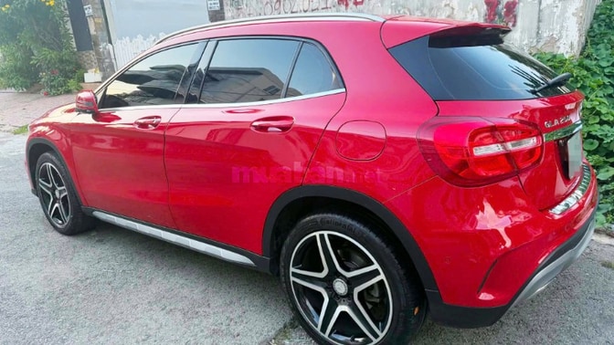 Bán Nhanh Xe Mer GLA 250 đỏ Oda chuẩn 7v xe chất chăm KĨ