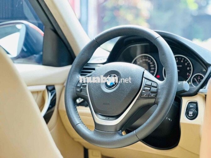 BMW 320i F30 LCI High 2018 Cam 43000 km