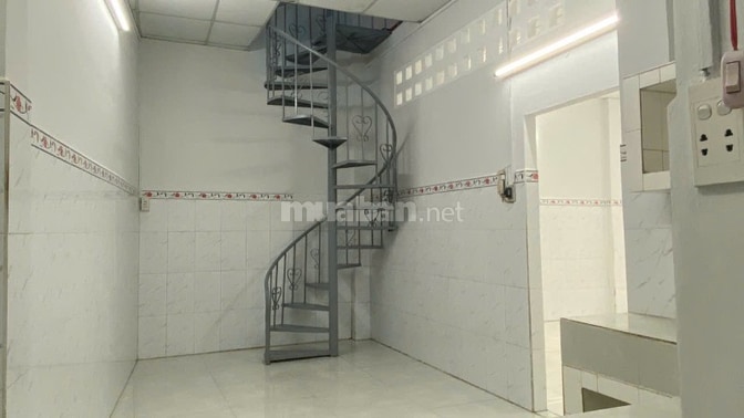 Chính Chủ Bán Nhà Hẻm 1/ Đoàn Văn Bơ Phường Khánh Hội Q4 Nở Hậu Chữ L 