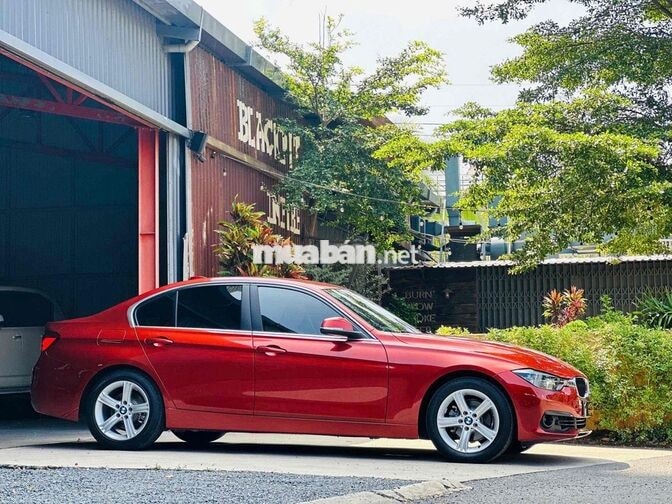 BMW 320i F30 LCI High 2018 Cam 43000 km