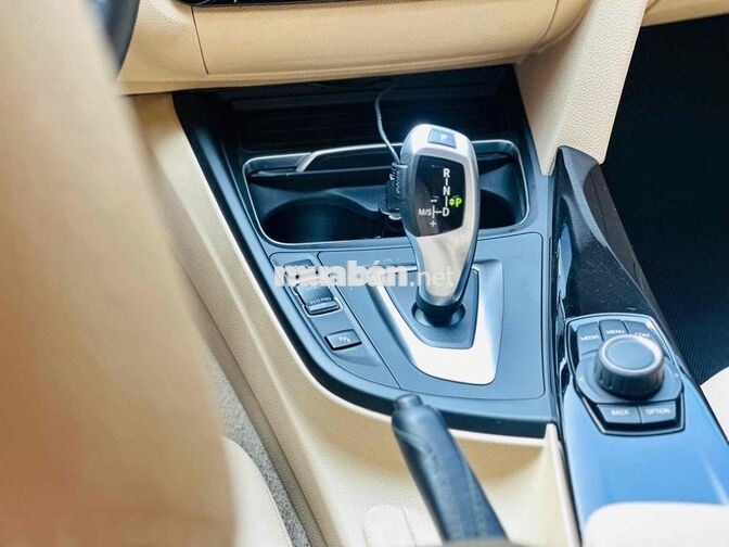 BMW 320i F30 LCI High 2018 Cam 43000 km