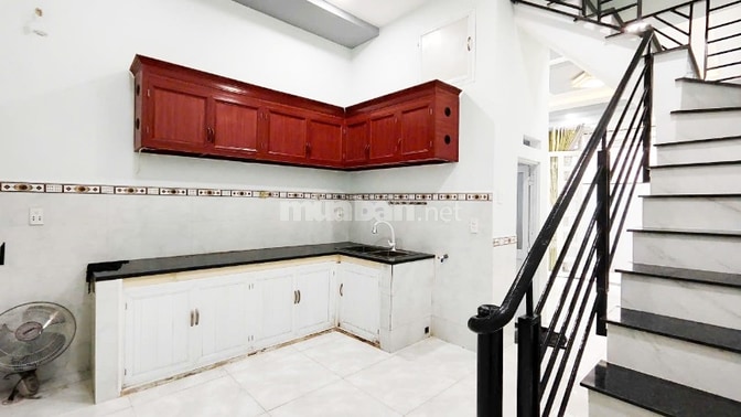 Bán nhà 49// DS51, p.An Hội Tây,Tphcm. DT 40m2, 2tầng, Giá 3.95 tỷ TL.