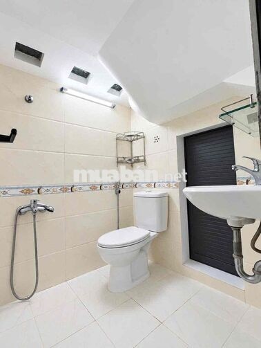 Cho Thuê Căn Hộ Duplex Ngay Vincom Nguyễn Xí