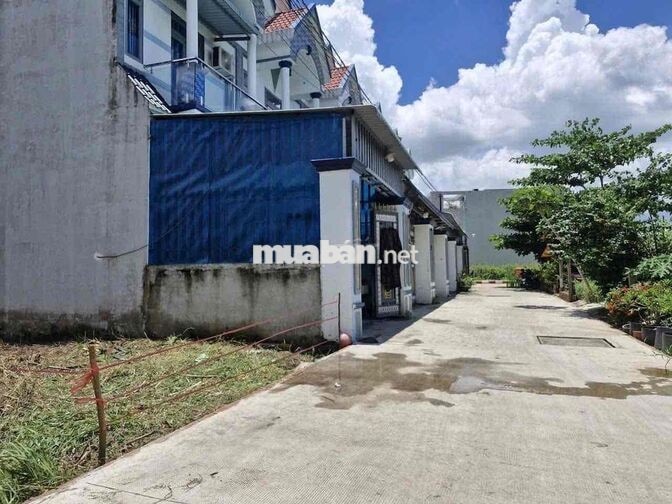 Đất thổ cư đường ô tô ở thị Trấn Cần Giuộc