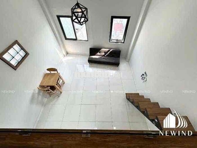 DUPLEX FULL NỘI THẤT CỬA SỔ LỚN ĐÓN NẮNG NGAY TRUNG TÂM QUẬN 7