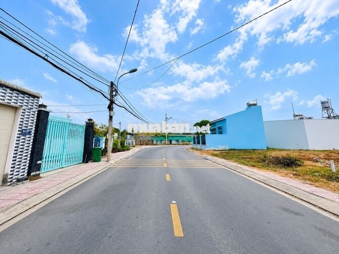 Cưới vợ cho con bán lô Huỳnh Văn Cọ 198m2 ngang 7x28 giá 780tr