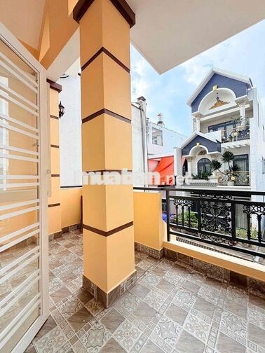 ( Giá Tốt ) Nhà Đẹp Bình Tân ( 4m x 17m )