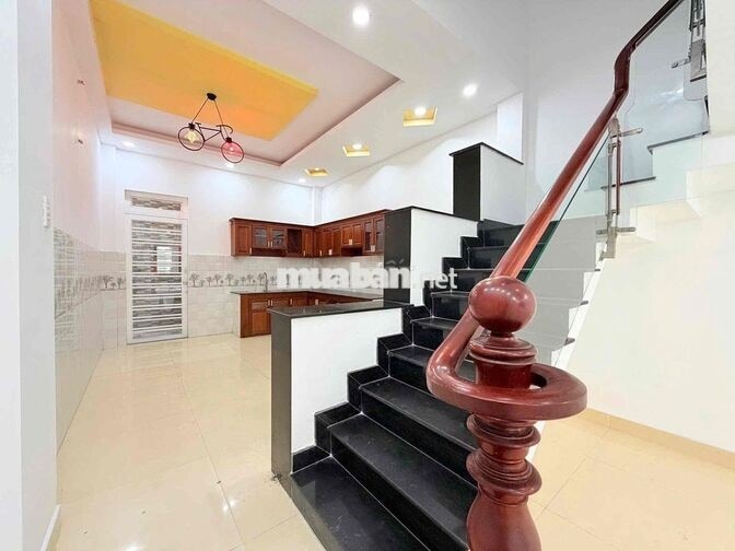 ( Giá Tốt ) Nhà Đẹp Bình Tân ( 4m x 17m )