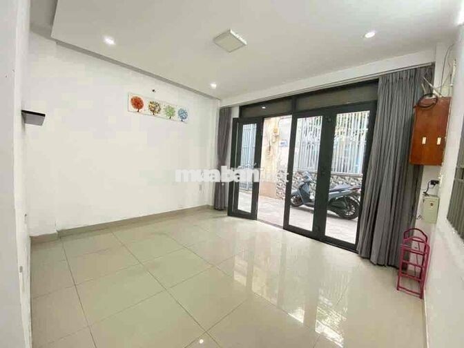 CHO THUÊ NHÀ ĐƯỜNG LUỸ BÁN BÍCH NGAY KHÚC GẦN  UỶ BAN QUẬN  2 PN