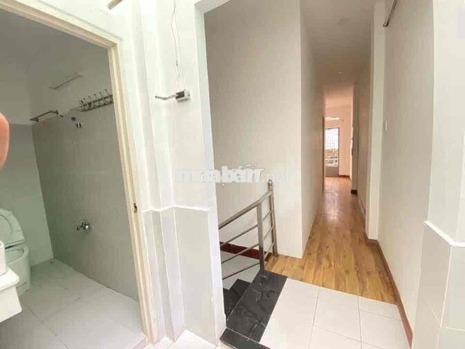 CHO THUÊ NHÀ ĐƯỜNG LUỸ BÁN BÍCH NGAY KHÚC GẦN  UỶ BAN QUẬN  2 PN