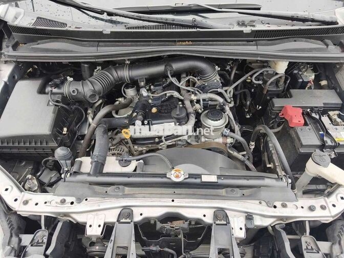 Toyota Innova 2019 Số sàn Bạc 107000 km