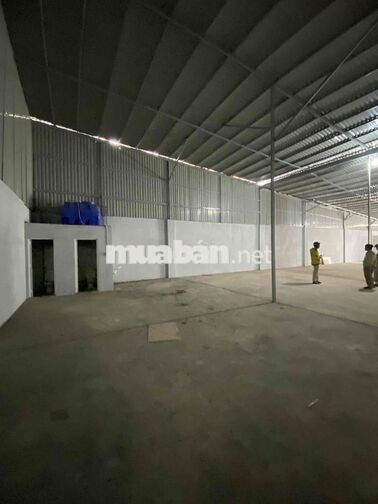 Cho thuê 390m nhà kho, xưởng tại Bà Điểm, Hcm
