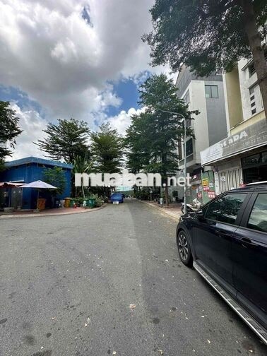 Cho thuê mặt bằng 200m² Khu Kim Sơn, Quận 7 – 35 triệu/tháng – Có thươ