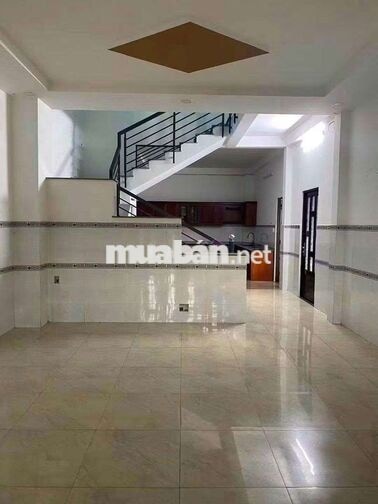 Nhà nguyên căn 2 lầu 7x22 góc 2 mặt tiền Xuân Thới Đông, Hóc Môn 