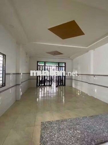 Nhà nguyên căn 2 lầu 7x22 góc 2 mặt tiền Xuân Thới Đông, Hóc Môn 