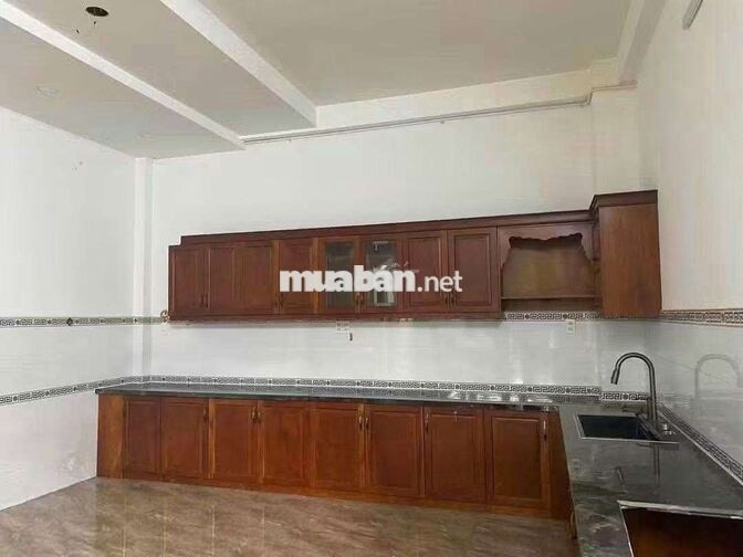 Nhà nguyên căn 2 lầu 7x22 góc 2 mặt tiền Xuân Thới Đông, Hóc Môn 
