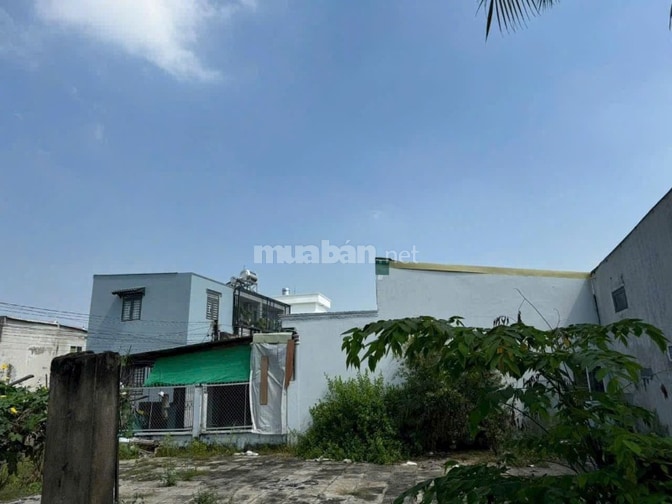 Cần bán đất + nhà cấp 4. đường Lý Tháu Tổ