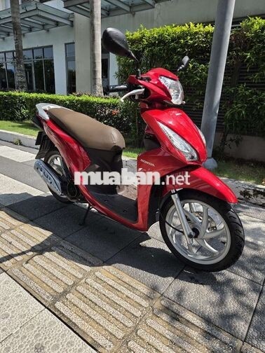 Honda Vision 2015 màu Đỏ