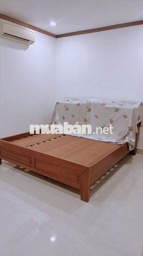 Cho thuê căn hộ Giai Việt Q.8 150m2 3PN giá tốt 