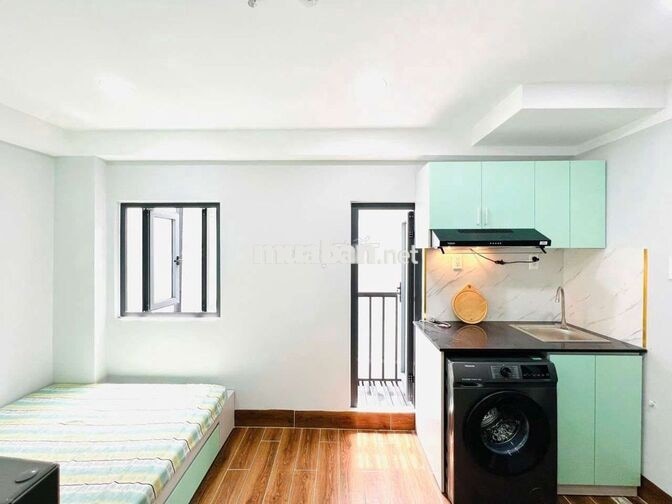 Phòng trọ không gác ngay Lotte Nguyễn Văn Lượng có máy giặt riêng