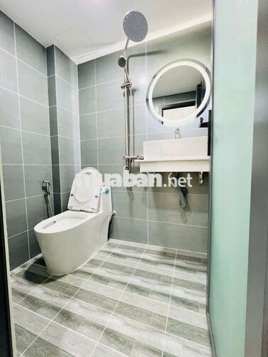 Phòng trọ không gác ngay Lotte Nguyễn Văn Lượng có máy giặt riêng