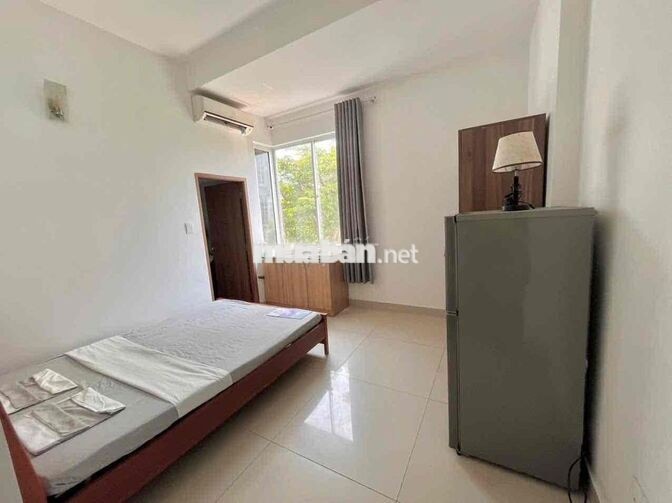 STUDIO CỬA SỔ TRỜI FULL NỘI THẤT THUẬN TIỆN CẦU NGUYỄN VĂN CỪ Q5
