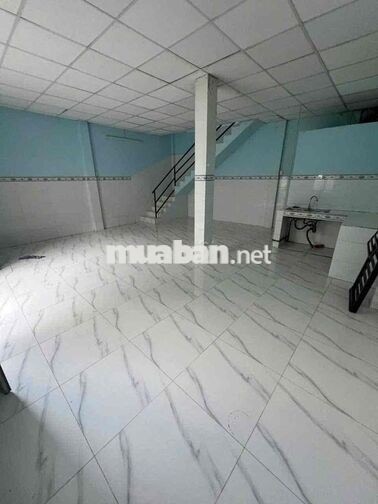 nhà thuê 255/3 an dương vương an lạc bình Tân DT 112m giá 7tr