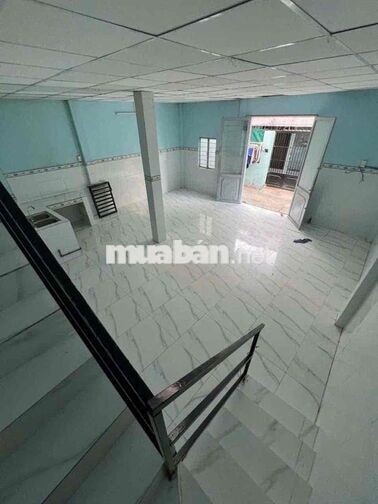 nhà thuê 255/3 an dương vương an lạc bình Tân DT 112m giá 7tr