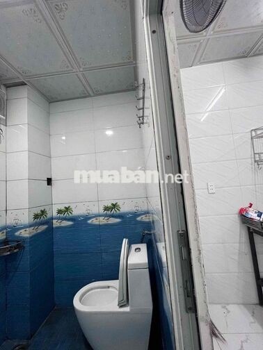 Cho thuê xưởng Gần bến xe an sương 7x26m